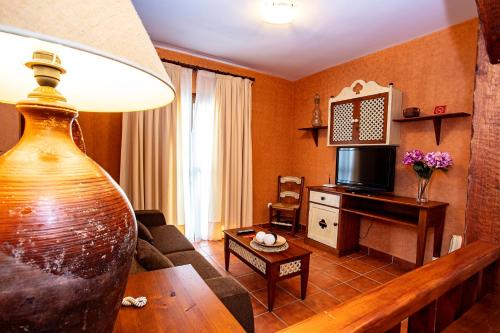Apartahotel La Espadaña - image 14