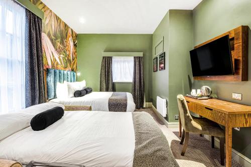 Innkeeper's Lodge Godalming - image 8