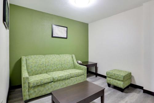 Quality Suites Albuquerque Airport