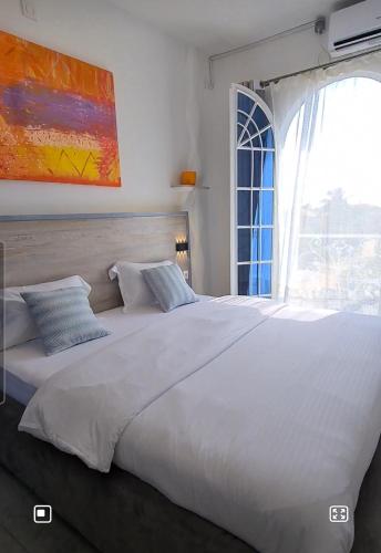 Double Room image 10