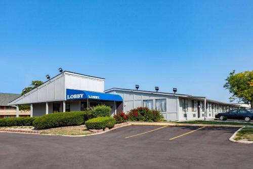 Americas Best Value Inn & Suites Monroe Monroe