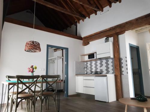 Apartamentos Boutique Granada 3000 - image 2