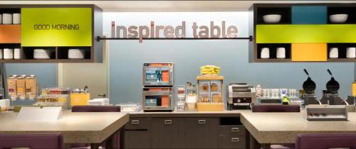 Home2 Suites by Hilton Hobbs - 상점