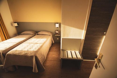 Hotel Le Panoramic - image 3