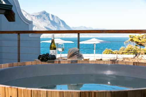 Jacuzzi, Harbour House Hotel in Hermanus