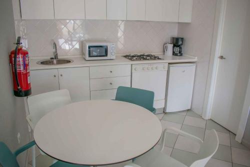 Apartamentos Michel Angelo Benidorm - image 5
