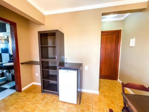 Suite (4 Adults) image 7