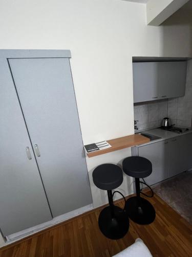 Puerta Apartments in Kotor