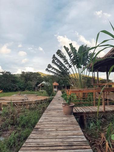 Cabanas de Nacpan Camping Resort