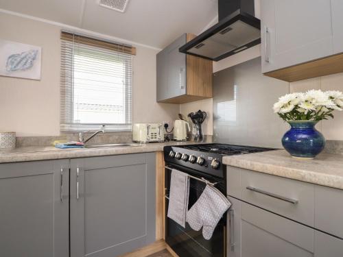 32 Bayview, Morecambe (photo 9)