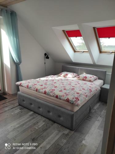 1 queen bed