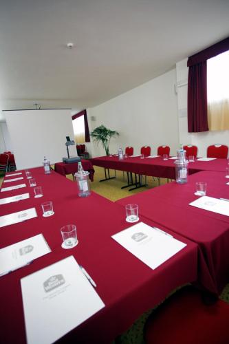 Best Western Cesena Hotel - image 11