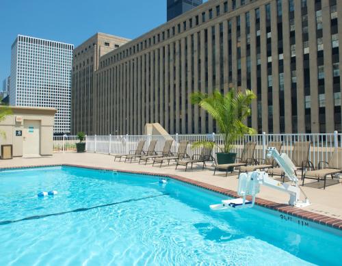 Holiday Inn Hotel & Suites Chicago - Downtown an IHG Hotel - image 6
