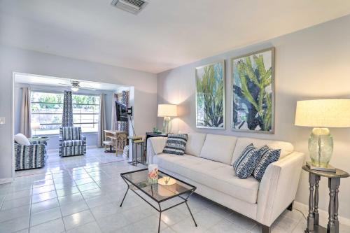 Retreat with Patio 6 mi to Clearwater Beach! - image 9