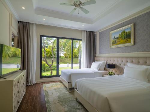 Guestroom, Vinpearl Wonderworld Phu Quoc near Mui Ganh Dau Beach