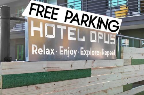 Hotel OPUS Bronx Near Bay Plaza Mall in Bronx, USA