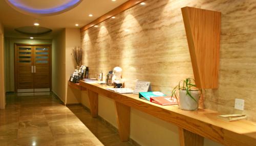 Poseidonia Beach Hotel - image 10