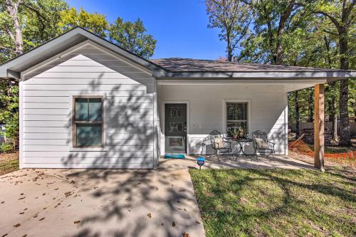 Mabank Home with Grill Less Than Half Mi to Lake and Boat Ramp in Mabank, USA