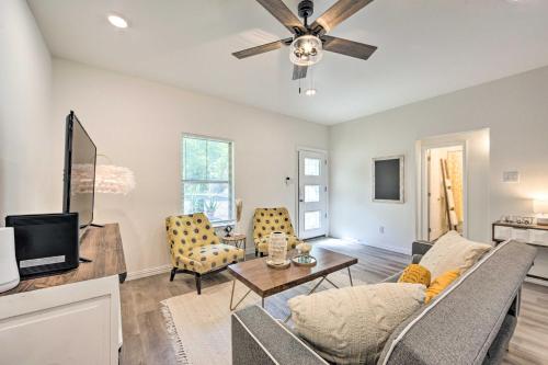 Mabank Home with Grill Less Than Half Mi to Lake and Boat Ramp in Mabank, USA