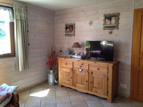 Gîte Saint-Nabord, 4 pièces, 6 personnes - FR-1-589-293