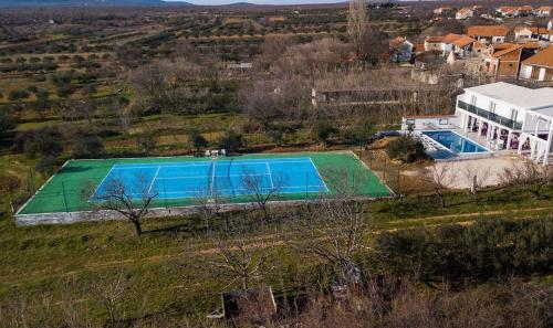 Viesnīcas āriene, Family friendly house with a swimming pool Cista Velika, Vodice - 20227 in Čista Velika