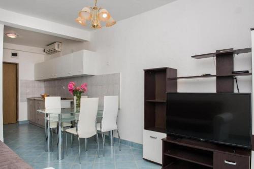 Family friendly house with a swimming pool Cista Velika, Vodice - 20227 in Čista Velika