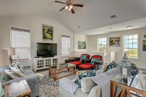 Sun Shiner Beach House RS109 in Port Aransas, USA