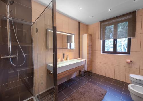 Three-Bedroom Apartment image 8