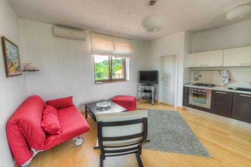 Two-Bedroom Apartment image 6