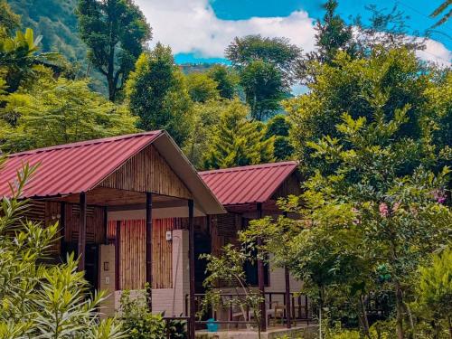 Vedant Valley Resort, Kund-Guptkashi, By Himalayan Eco Lodges