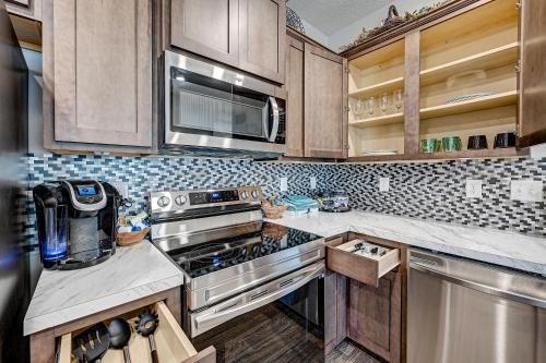 Rental Destination Relaxation I Rental Destination Relaxation I