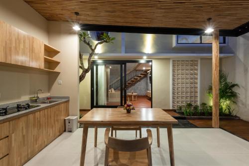 Kitchen, Paisa Villa Seminyak near Seminyak Square