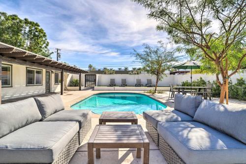 Palm Desert Cottage Oasis Less Than 1 Mi to El Paseo!