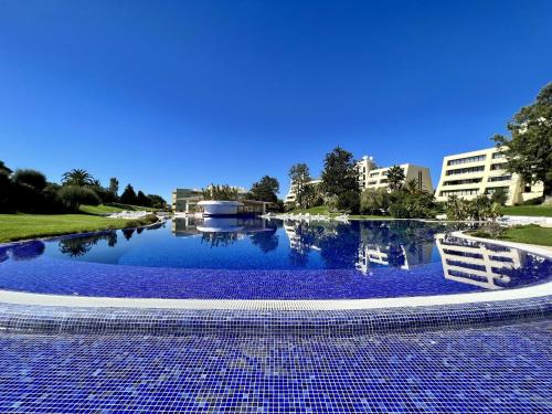 Alvor Paradise With Pool by Homing