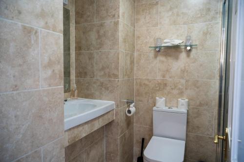 Westlands of Pitlochry - image 8