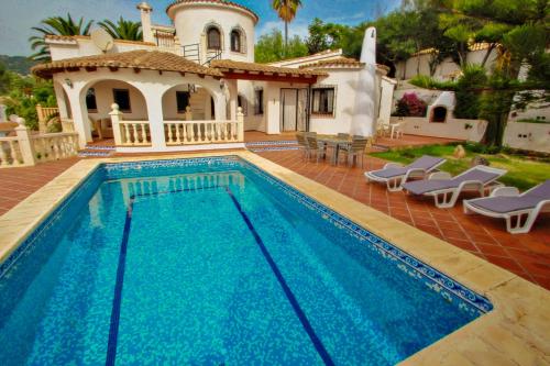 Hija de la Luna - sea view villa with private pool in Benissa - Cala Advocat
