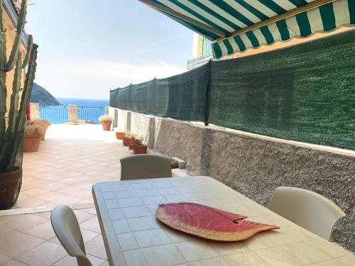 Apartment with Terrace room in Sunflower terrazza panoramica
