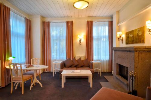 Kar's Otel - Special Class Room Type - Suite