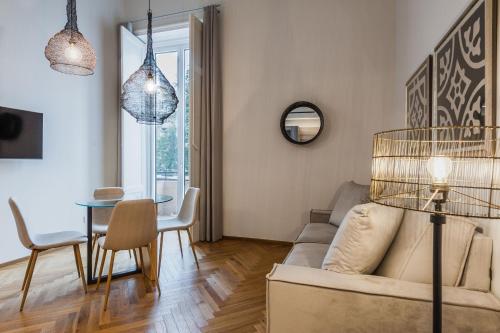 Apartment with Balcony image 5