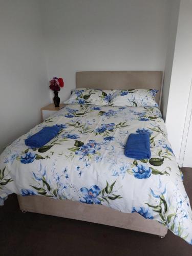 Superb 2 bedroom flat, sleeps 6, Croydon (fotografie 6)