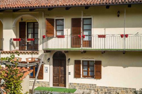 Viesnīcas āriene, Agriturismo Rihane in Sinio