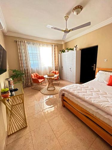 Private Rooms in Madina Estate, Accra in Madina