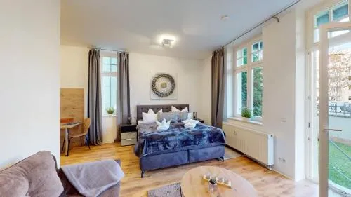 SweetHome - Business-Apartment mit Küche, Terrasse, Stellplatz in Magdeburg, Deutschland