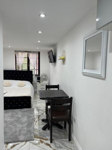 Lovely 1 Bedroom Apartment in London Tower Bridge.