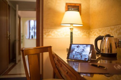 Strozzi Palace Hotel - image 5