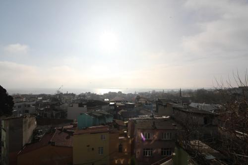 Double Room with Sea View image 6