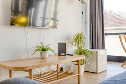 Travel & Live Alegria Apartments 3