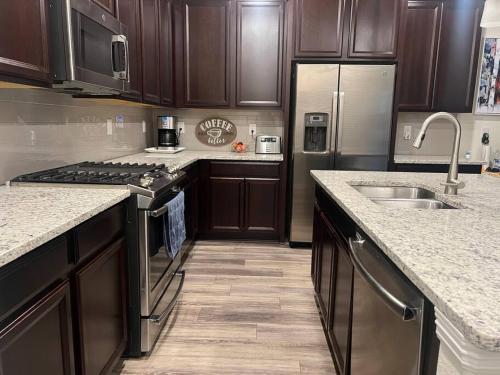 Spacious 3 Bedroom 2 1/2 Bath Home Self Check In in Πάρκερ(Κολοράντο)