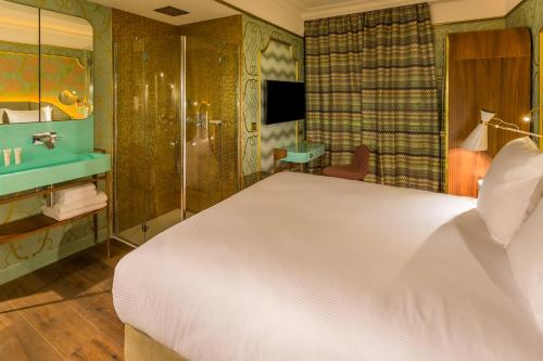 room detail thumbnail 0