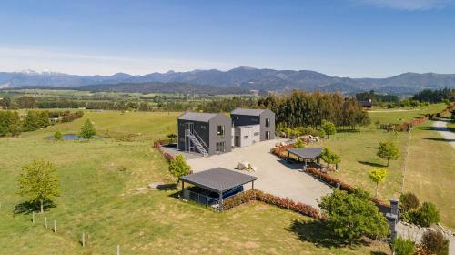 Tasman View Accommodation